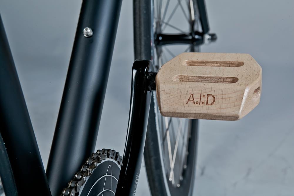 Bike Life | bike-life.se | A.I:Designer – 100 % italienska pedaler
